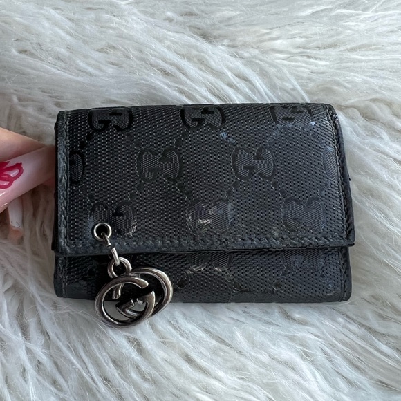 Gucci Accessories - Gucci Key and Card Holder